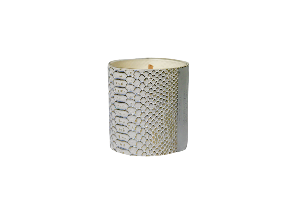 Bougie Joya Serpent blanc 300 g – mèche en bois — Les Bougies de Barbara
