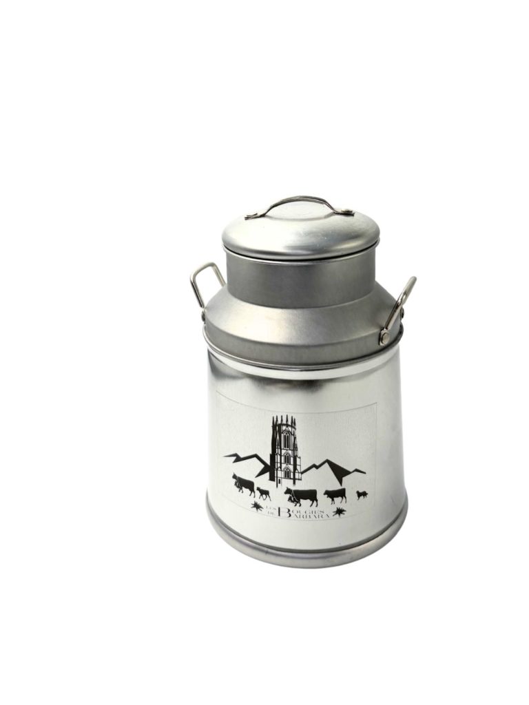 Bougie Boille à lait 600 g – décor Fribourg — Les Bougies de Barbara